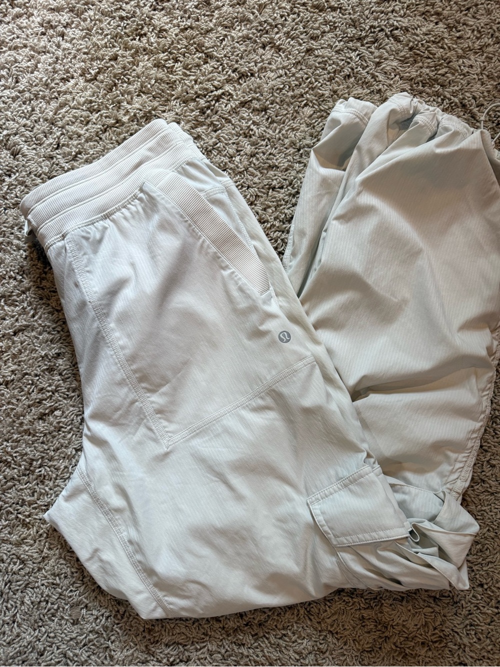 Women’s lululemon athletica Light Gray Ribbed-Waist Jogger Pants